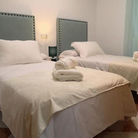 Casa Centro Fuengirola Villa Bagian luar foto